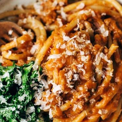 Pumpkin Spaghetti in a bowl with kale.
